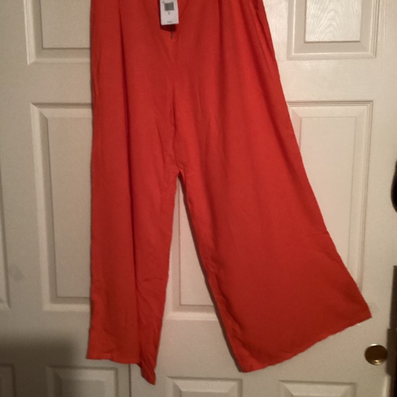 Women pants - Picture 2 of 3